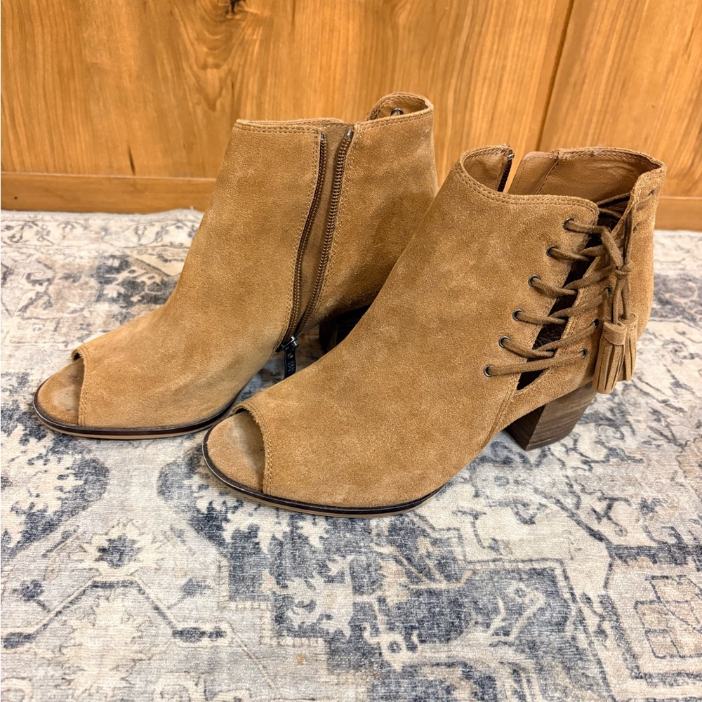 Franco Fortini Tan Suede Lace-Up Ankle Booties